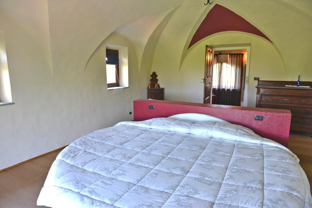Casa Vacanze Il Brichet Mondovì Habitación foto