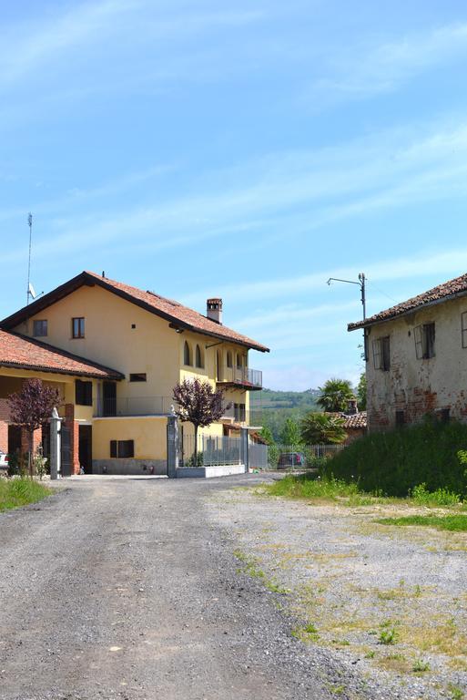 Casa Vacanze Il Brichet Mondovì Habitación foto